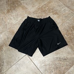 Nike shorts XL